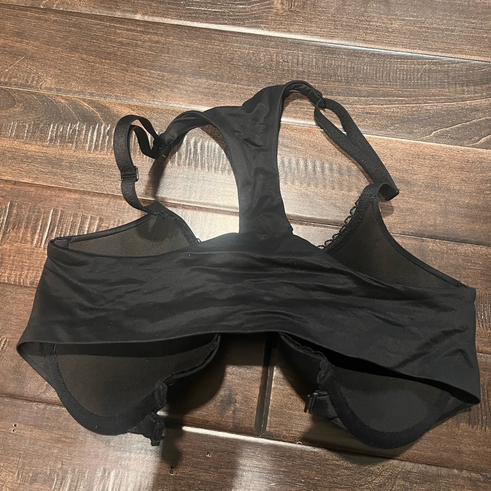 Victoria Secret Racerback Bra - Picture 2 of 3